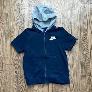 Nike Boys hooded vest size S EUC